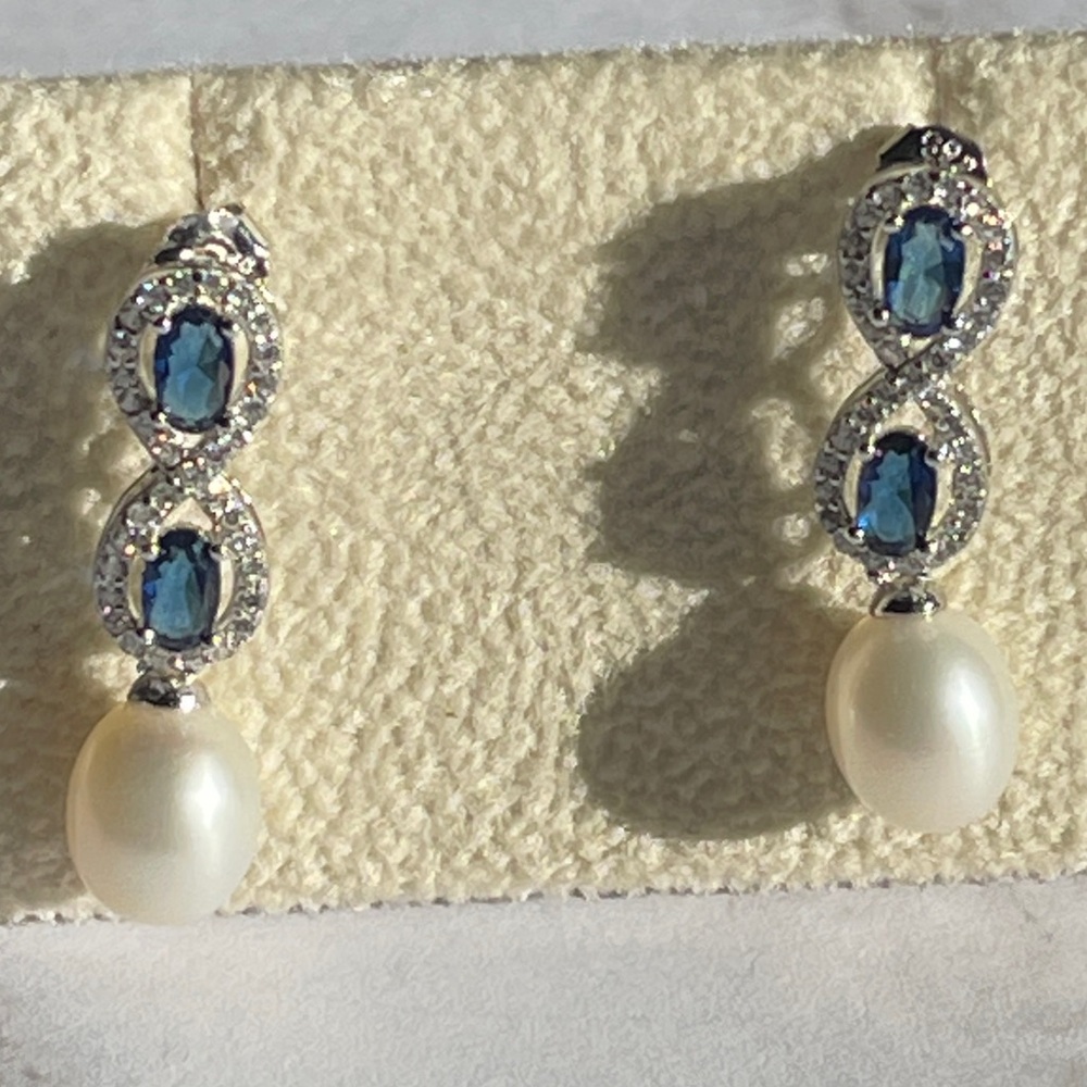 925S Blue Gemstones Stud Earrings With Cultured Freshwater Pearl and Zirconia - Picture 11 of 16